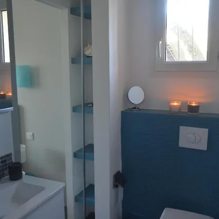 A L'ombre Du Palmier Bed & Breakfast Aubais